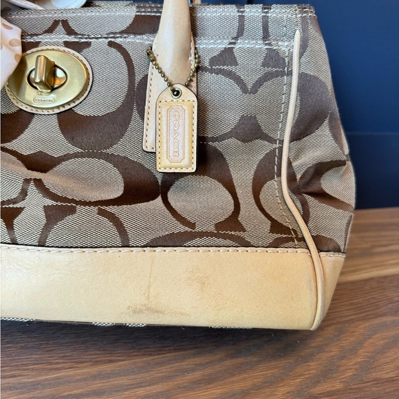 Coach shoulder bag - Picture 7 of 8